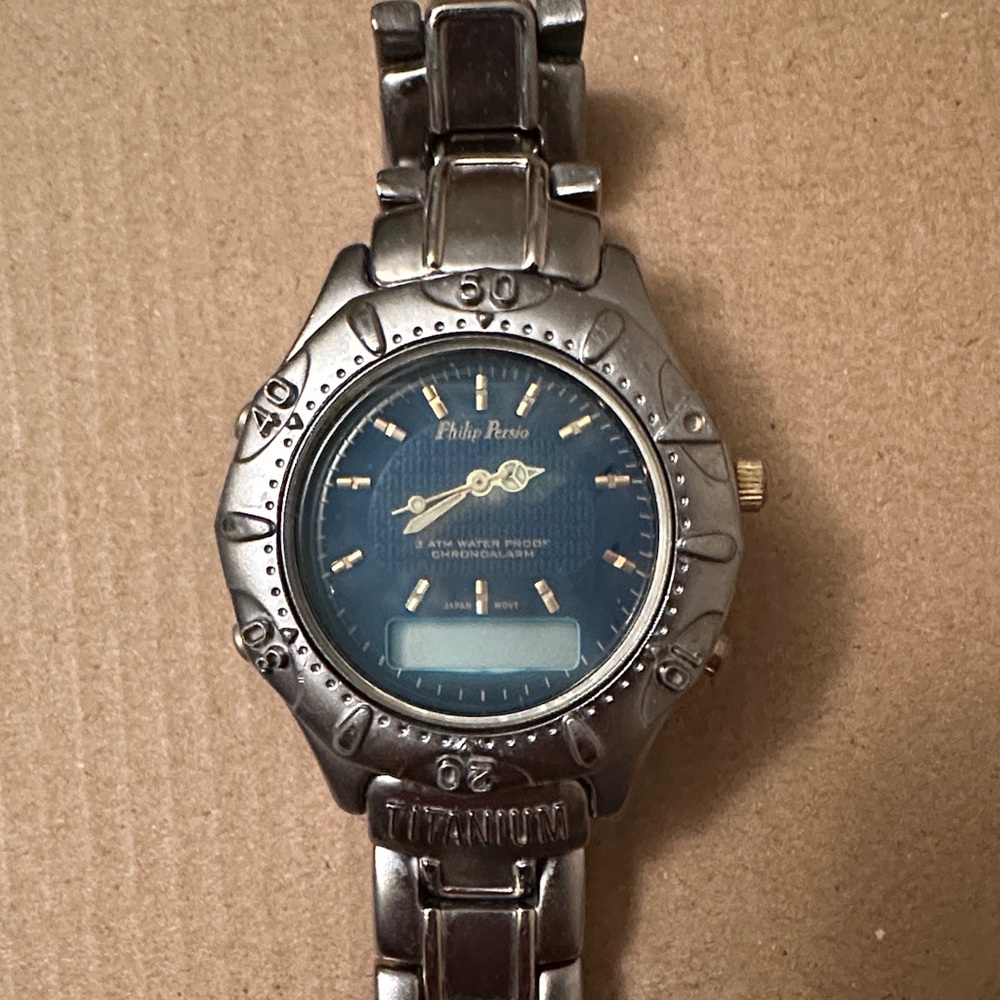 Titanium Smartwatch with Silver Band and Navy Face